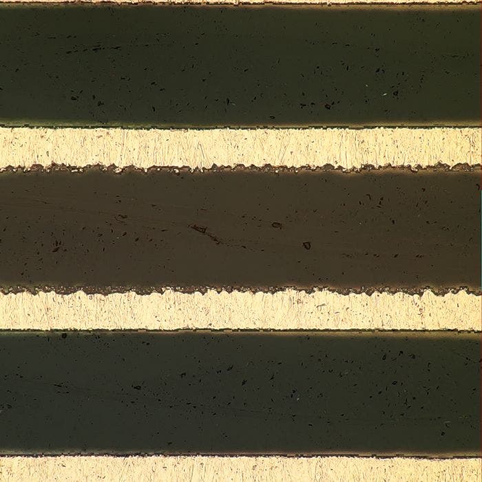 Bei der Prüfung der Glasfaserablösung von Leiterplatten mit Glas-Epoxidharzsubstrat sind klare Bilder für die Qualitätskontrolle unerlässlich.