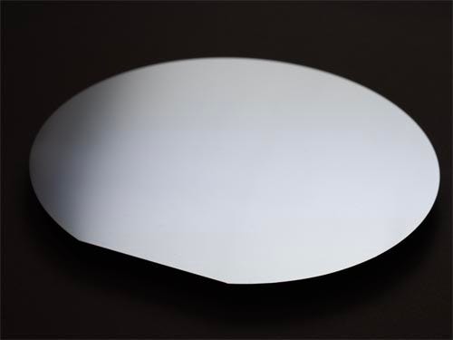 Abbildung 1: Prüfung unstrukturierter Wafer.