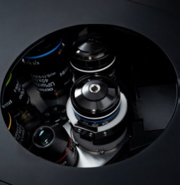 Abbildung 1. Motorisierter Korrekturring auf der IXplore IX85 Plattform für inverse Mikroskope.