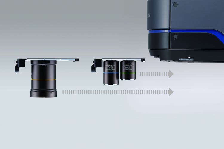 Replacing the lens attachment