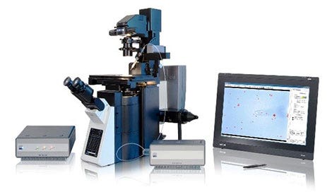 Figure 1: MMI CellEctor system on the Olympus IX83 inverted microscope. This system is also equipped with the MMI CellCut laser microdissection system to isolate cells in tissue.