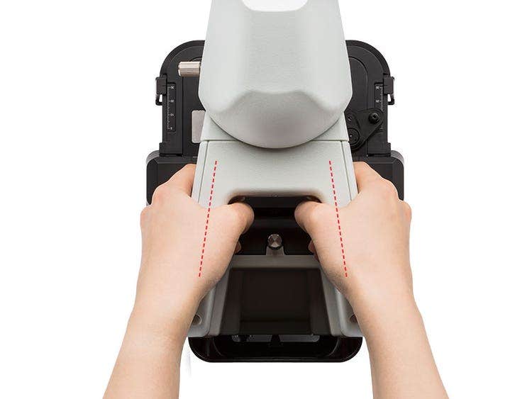 Angled Arm Enables Comfortable Carrying