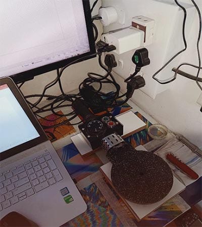 Calentador con control de temperatura para fundir productos químicos