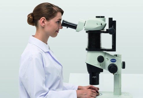 Publicación de blog: El valor de integrar la ergonomía en su microscopía de rutina