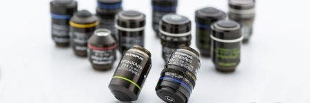 Objectifs de microscope avec contrôle de l’aberration du front d’onde