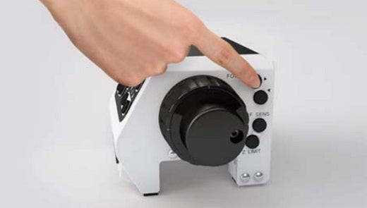 Modelli di messa a fuoco motorizzata sull'asse Z