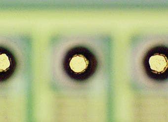 バンプのトップ位置