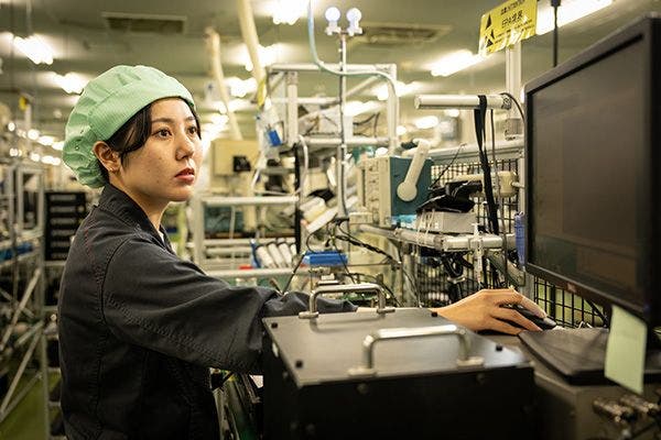 現在の仕事内容 ― 出荷前の最終確認で不具合を未然に防止