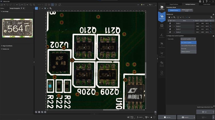 回路基板の画像。DSX1000デジタルマイクロスコープ画像解析ソフトウェアPRECiV™による複数位置の画像取得の例。