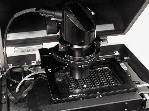 インキュベーター