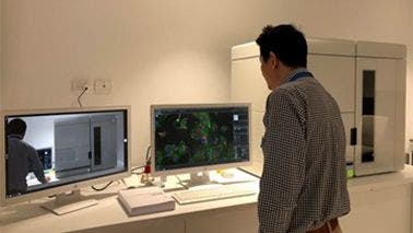 使用SLIDEVIEW VS200研究级全玻片扫描系统研究数字化特厚荧光样品