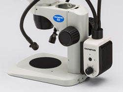 Dual Interlock Light Guide Illuminator